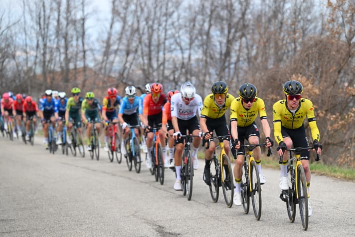 Jonas Vingegaard (second position) with his team Visma | Lease a Bike at Tirreno-Adriatico 2024