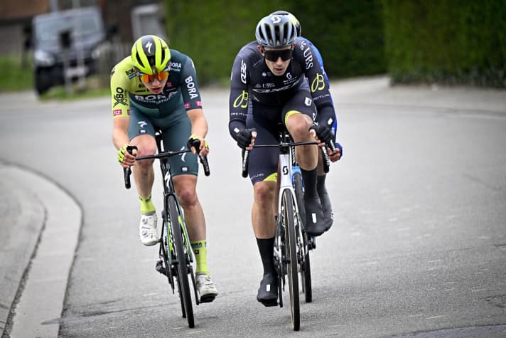 Emil Herzog (Bora-Hansgrohe) und Jannik Steimle (Q36.5 Pro Cycling Team) zeigen ein starkes Rennen