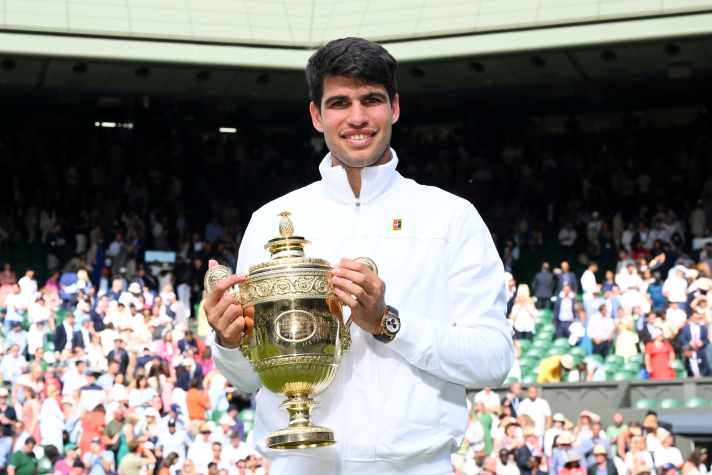 Carlos Alcaraz a reçu plus d'argent pour sa victoire à Wimbledon 2024 que le montant total des prix du Tour de France