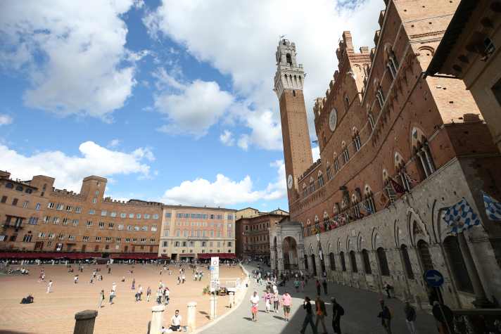 Wunderschön: Die Piazza del Campo, wenn kein Radrennen stattfindet