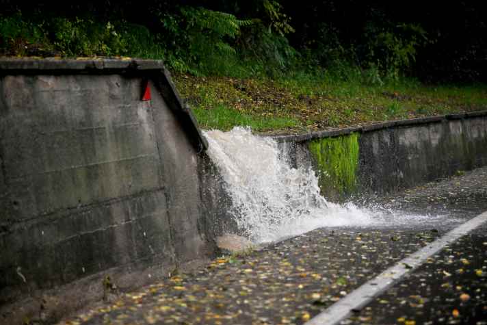 Masses of water run onto the road