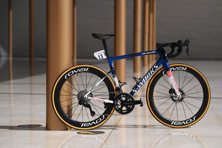 Soudal-Quick-Step-Specialized-S-Works-Tarmac-SL8