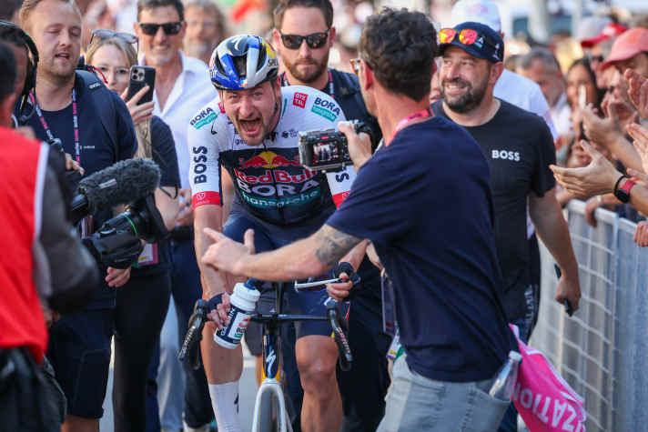 Im Fokus: Denz rettete mit seinem Sieg die Teambilanz beim Giro 2025