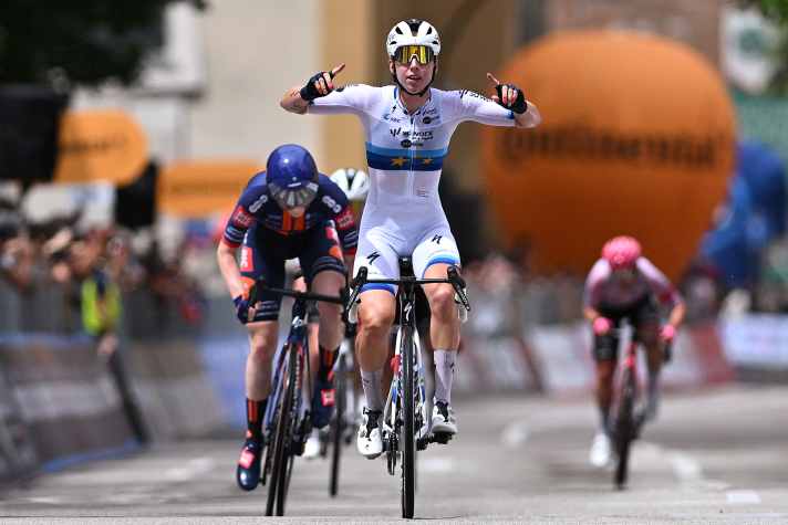 Lorena Wiebes was already successful in 2025 with her two stage wins at the Giro d'Italia