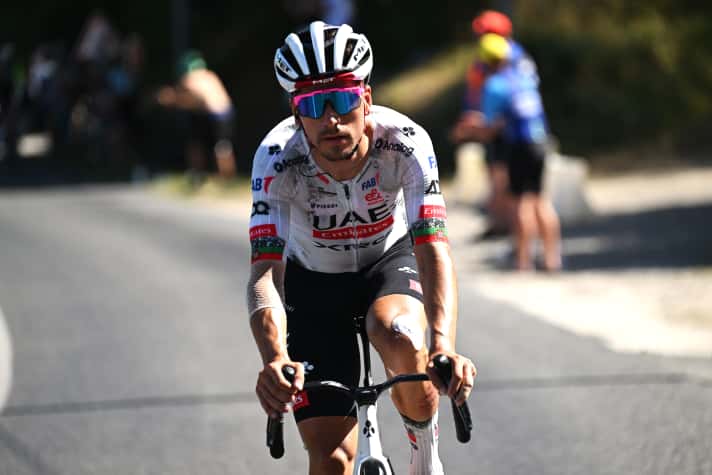 Der Sturz bei der Frankreich-Rundfahrt wirft Fragen zur Form des Portugiesen João Almeida auf