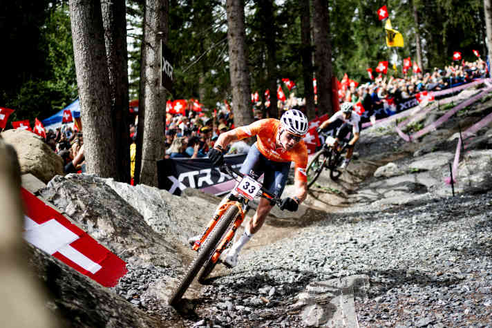 Ex-Weltmeister Mathieu van der Poel steht in Ruanda nicht am Start. Der Niederländer beendete seine Saison mit der MTB-WM, bei der er nur Rang 29 erreichte