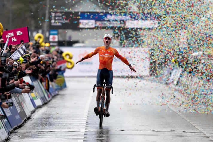 Neben seinen Erfolgen auf der Straße ist “MvdP” der Dominator im Cyclocross und fährt auf dem Mountainbike ebenfalls auf höchstem Niveau