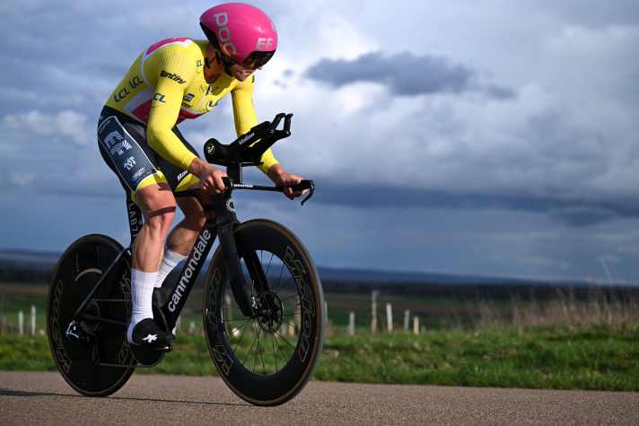 Luke Lamperti (EF Education - EasyPost) a perdu son maillot jaune.