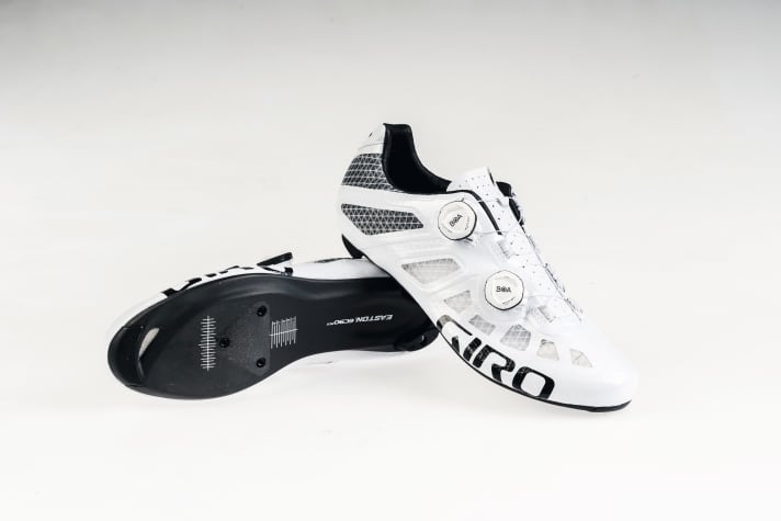 Rennradschuhe im Test: Der Giro Imperial mit 445 Gramm (Größe 44) gehört zu den leichtesten Schuhen im Test