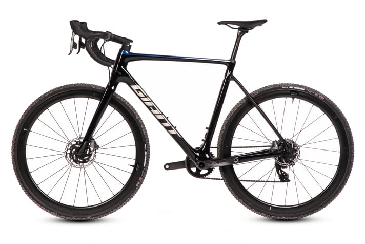 Many cyclocross bikes - such as the Giant TCX Advanced Pro - are classic competition bikes and have been specially developed for racing on cross courses.