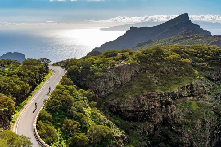 Tour 3 erschließt den Nordwesten Teneriffas, von der Steilküste reicht der Blick bis hinüber nach La Gomera.