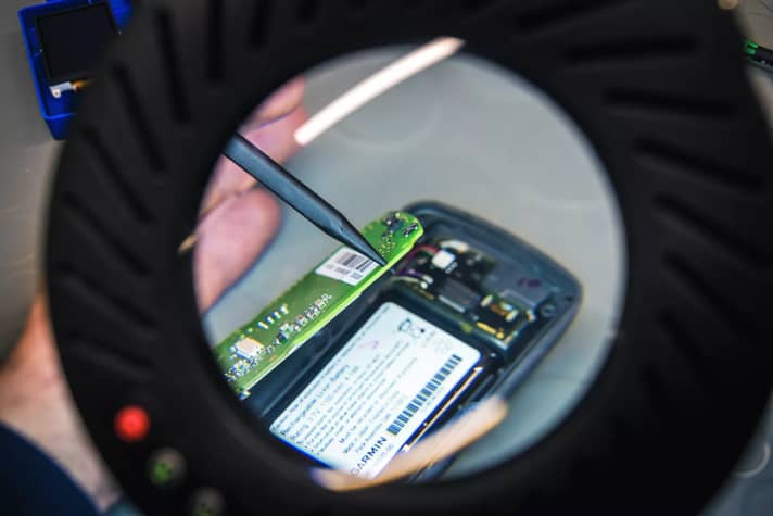 7. lift off the circuit board