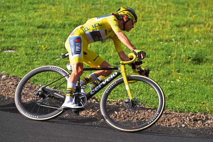 Best advertising: Tour winner Pauline Ferrand-Prévot rode the new R5 on the decisive Alpine stages.