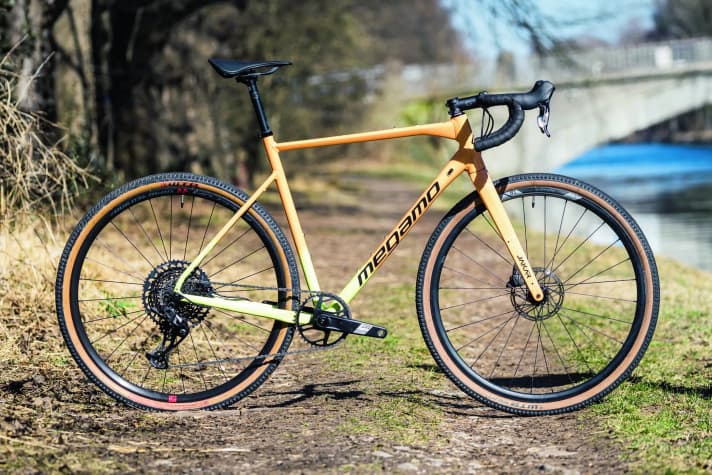 Megamo Jakar 20 Gravelbike für 1899 Euro