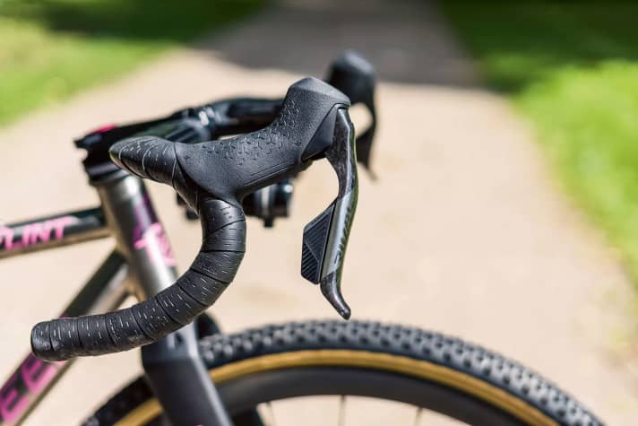 Fizik handlebar tape