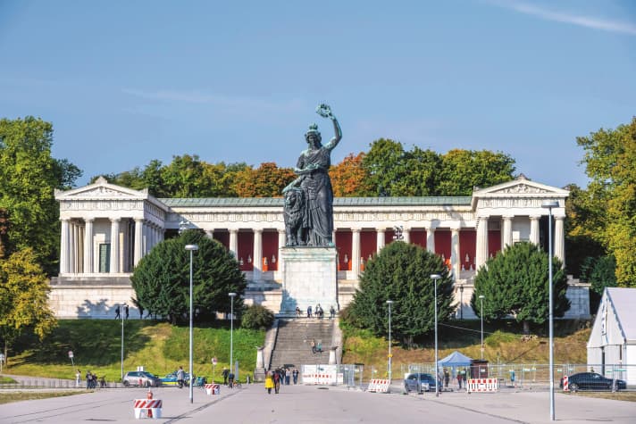 Bavaria Statue and Hall of Fame at the Theresienwiese