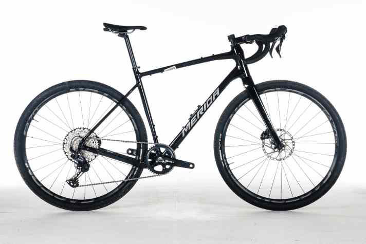 Merida Silex 700 Gravel Experte in grobem Terrain im Test TOUR