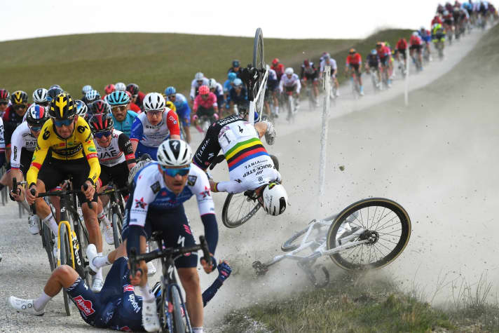 Julian Alaphilippe overturned spectacularly at Strade Bianche in 2022