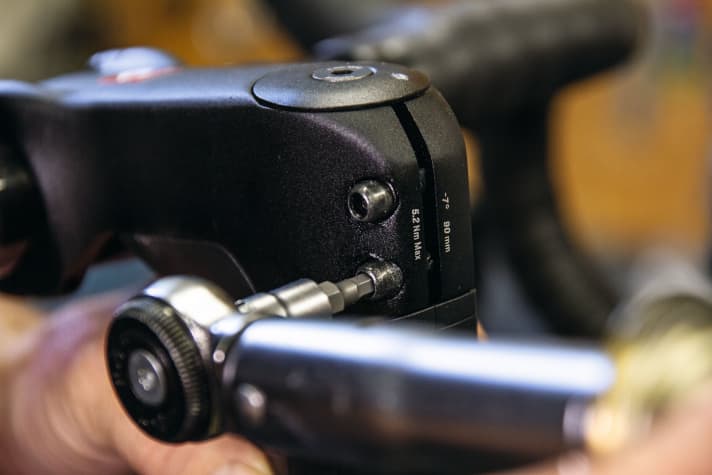 Road bike stem torque spanner