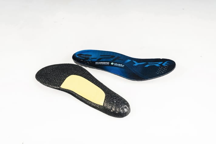 Hilfestellung: Scott und Shimano bieten Gewölbestützen in verschiedenen Höhen an. Das beugt Kribbeln vor