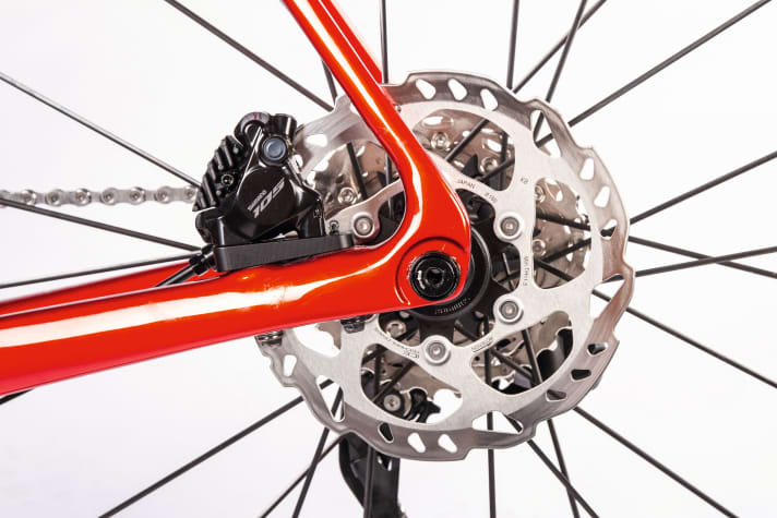 The disc is state of the art, there are hardly any new bikes without it.