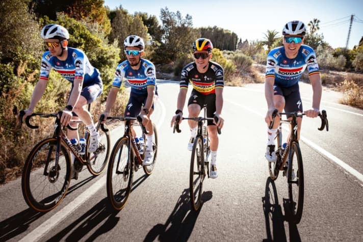 The new Soudal - Quick Step jersey - Remco Evenepoel (2nd from right) wears a special jersey as Belgian national champion