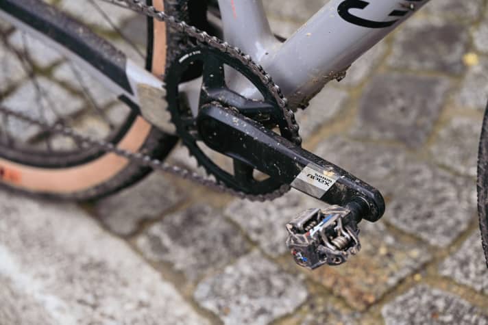 The Apex crank is available with three different chainrings from 38 to 42 teeth