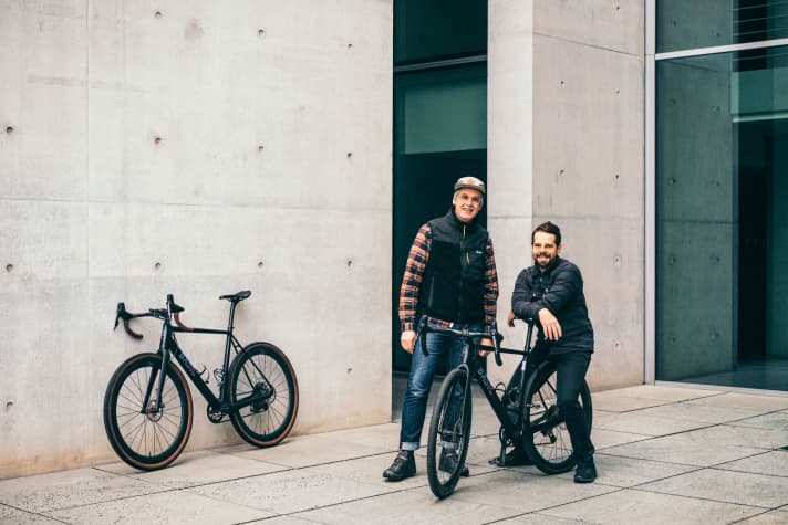 Hendrik Großer and Jost Litzen are the founders of Basic Bikes in Berlin.