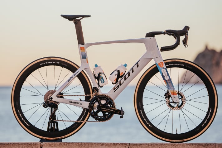 The Scott Foil RC