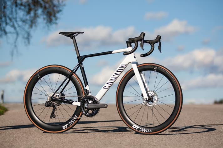 Canyon ultimate cf sl hotsell disc 8.0 aero