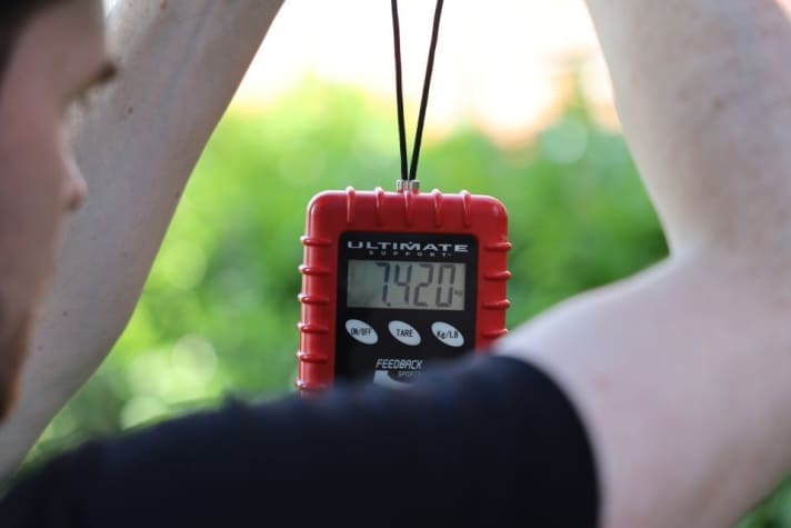 7,42 Kilogramm bringt das Colnago V4Rs von Tadej Pogacar auf die Waage