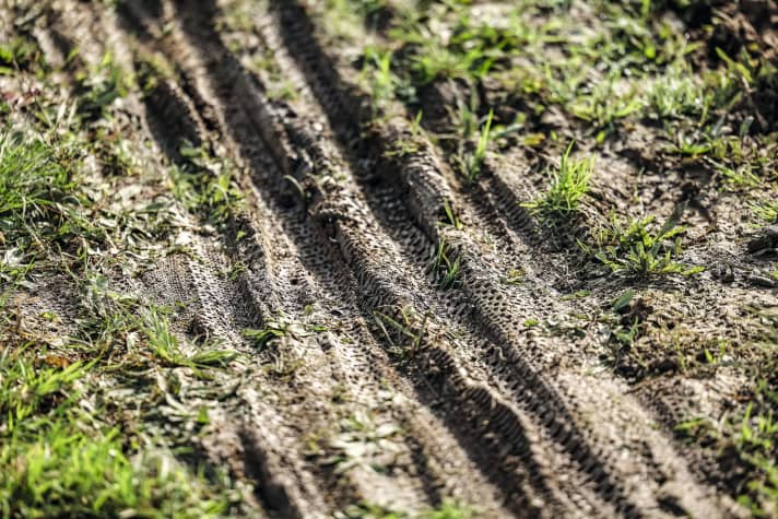 Matsch ist für viele ein kräftezehrender Balanceakt