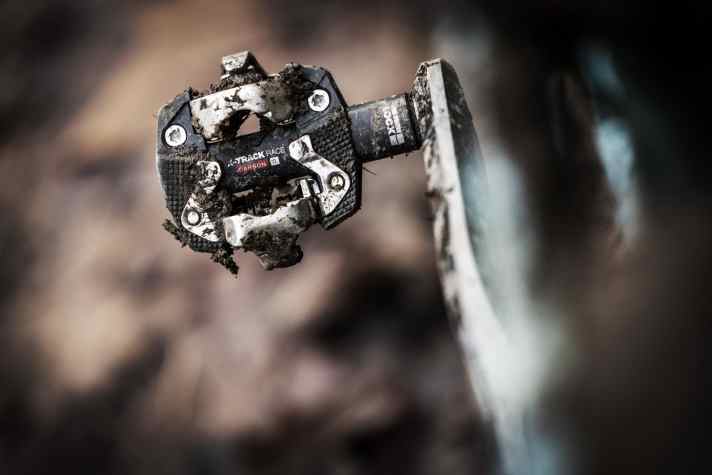 With the X-Track, Look relies on proven technology and a two-sided SPD binding. There are four versions, ranging from inexpensive to the sophisticated titanium version.