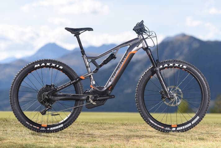   The Overvolt with Bosch motor will be available from dealers from October and costs at least 4400 euros.