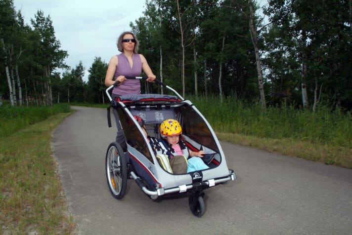 With the small, centre-mounted wheel, the SE2 can also be used as a buggy. | r.