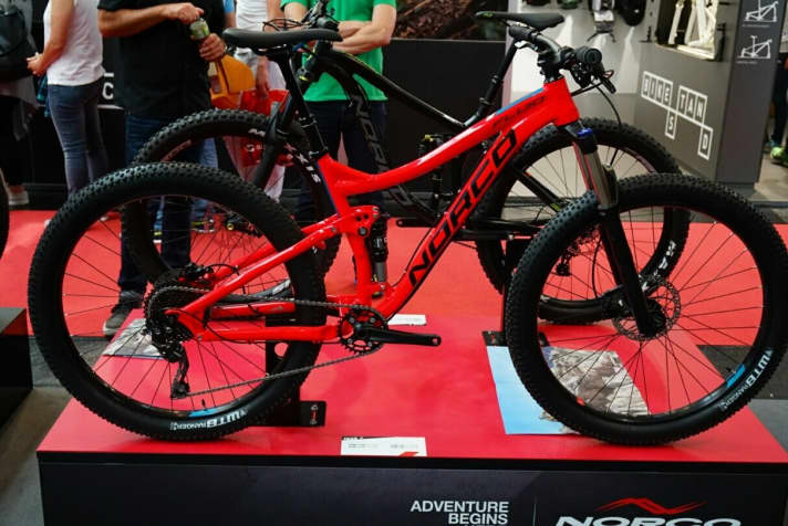   At 1799 euros, the Norco Fluid FS 7.2+ marks the entry into the world of Canadian plus-fullys.