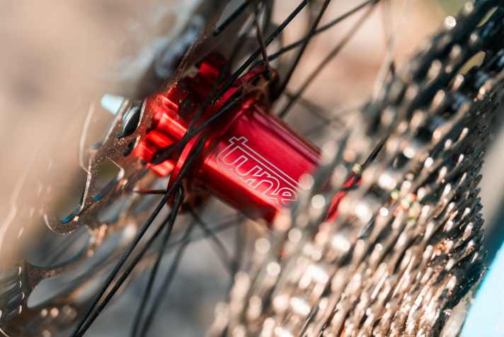 The new micro hubs and the recently introduced nano hubs were developed according to Tune's "Functional Lightweight Design" philosophy.