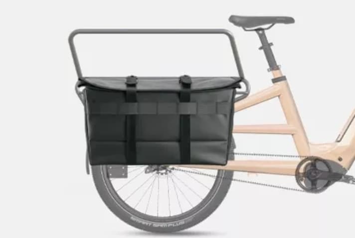 The specially developed longtail luggage carrier carries up to 70 kg without deformation.