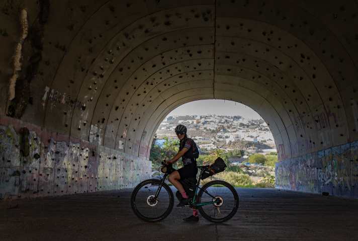 On Gran Canaria, you first have to crank your way out of the urban jungle of Las Palmas. But then it quickly becomes greener and greener.