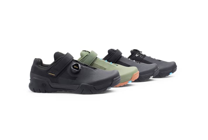   Beim Mallet E leuchtet nur der mittelpreisige Schuh aus dem klassischen schwarz heraus.