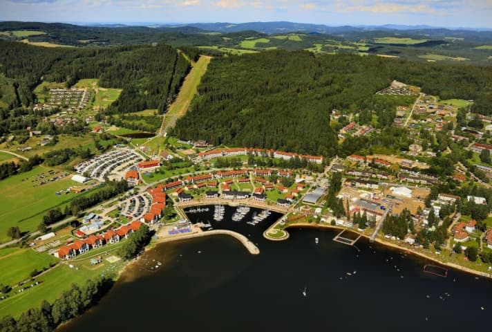   There is already a bike park with two trails at Lake Lipno. Now several kilometres of flow trails are to be added.