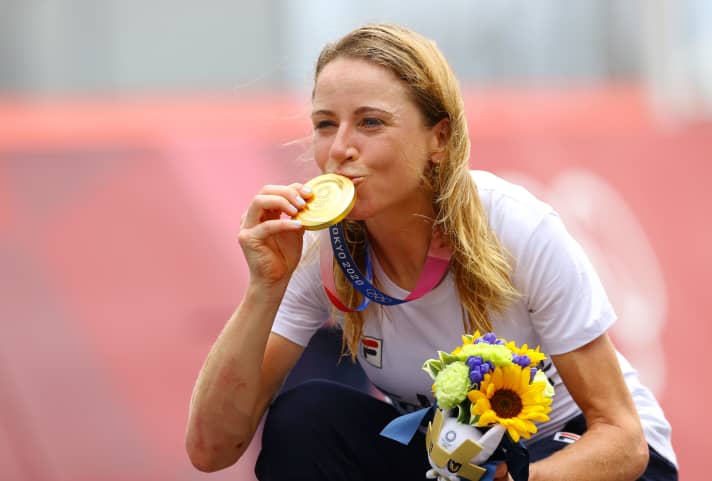 Annemiek van Vleuten holte bei Olympia in Tokio Gold