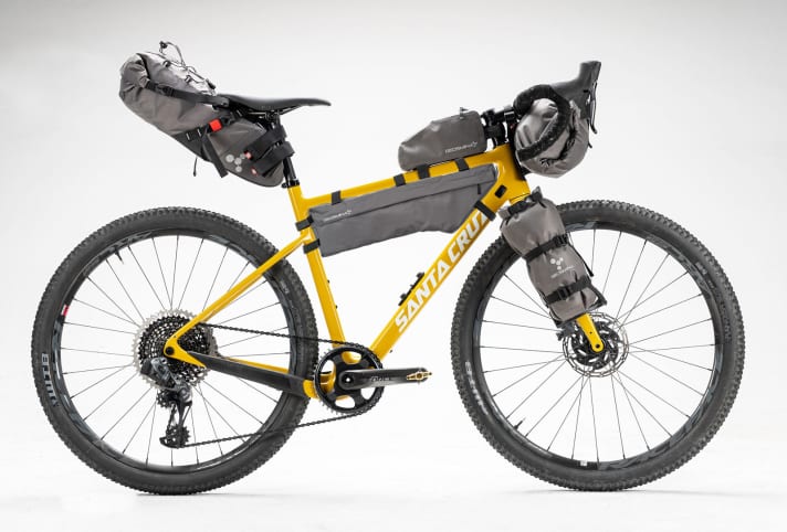 Natürlich passen die Geosmina-Taschen auch an Bikes mit etwas weniger Federweg ;-)