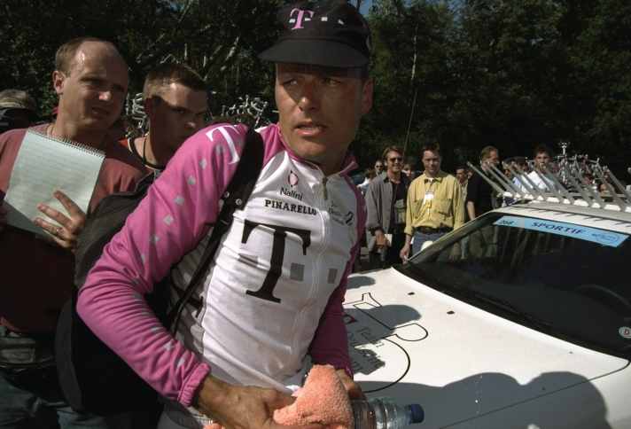 Bjarne Riis musste sich 1997 damit abfinden, dass er seinen Tour-Sieg nicht verteidigen kann.