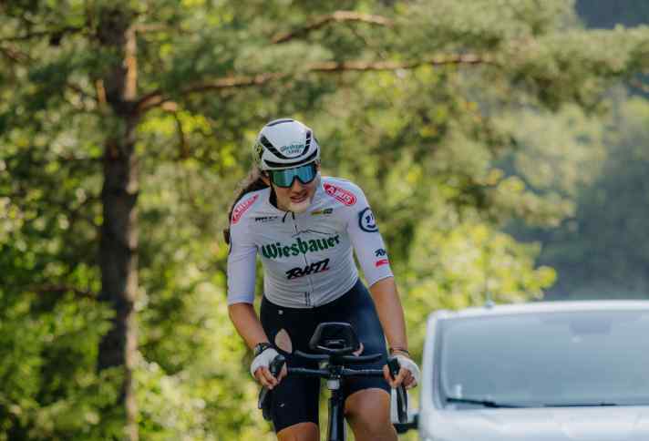 Elena Roch nach ihrem Sturz