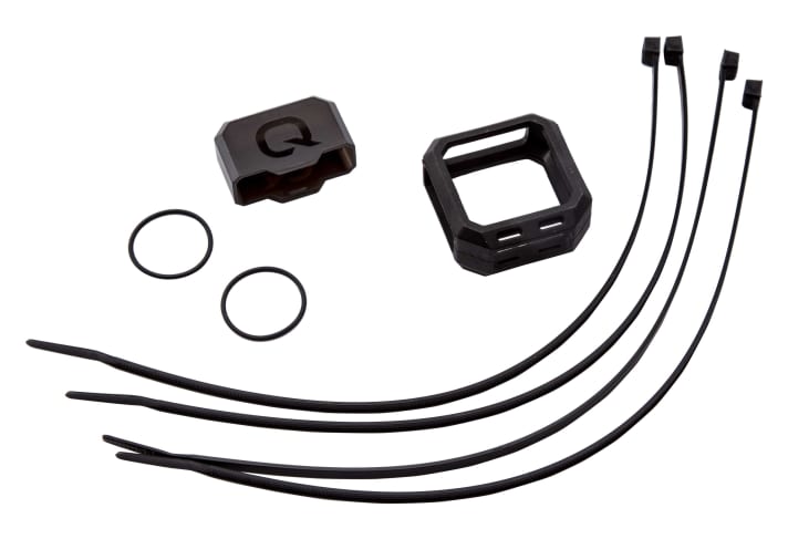   A rubber cover around the ShockWiz ensures that neither the MTB fork nor the ShockWiz are damaged during the ride. The whole thing is then secured with cable ties.