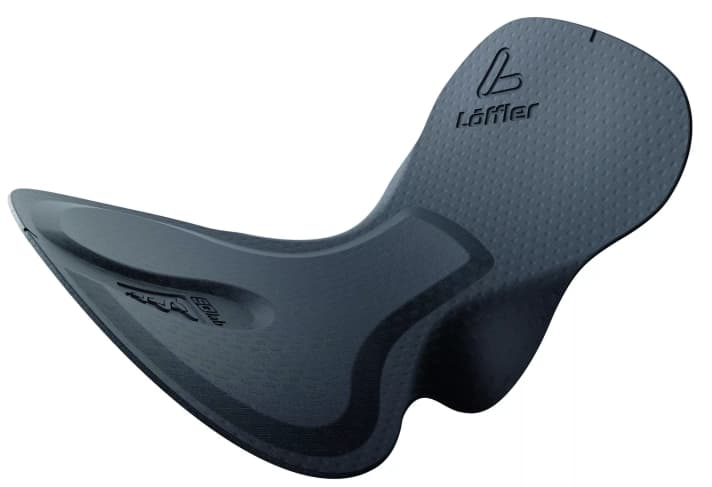 Thick or thin? Here is the flat, firm and wide Löffler pad from SQlab, ...