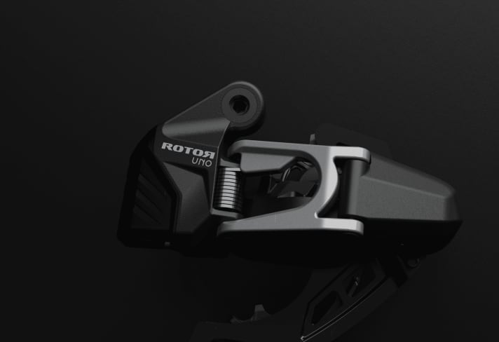 The derailleur pulley cage for the gravel bike is made of aluminium, is lighter and smaller at 75 millimetres and has a more durable and lower-friction 12-tooth derailleur pulley