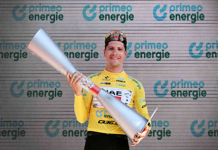 Almeida war gleich bei drei kleinen Rundfahrten in diesem Jahr erfolgreich - hier bei der Tour de Suisse