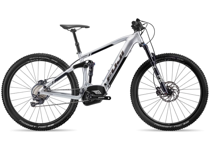   The Blackill Evo 29 offers 120 millimetres of suspension travel and is aimed at sporty touring bikers.